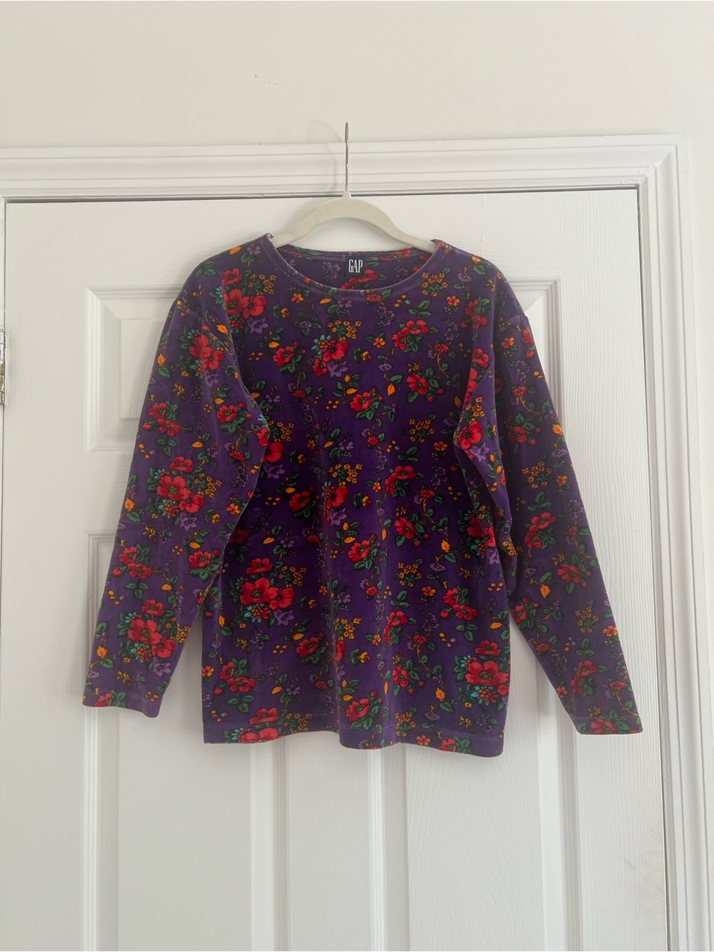 Vintage GAP Velour Purple Floral Long Sleeve Sweatshirt
